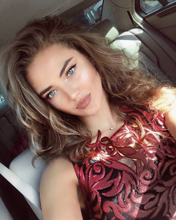 Девушки на час метро Краснопресненская: Верифицированные анкеты и мир интим-досуга Девушки на час метро Краснопресненская: Верифицированные анкеты и мир интим-досуга